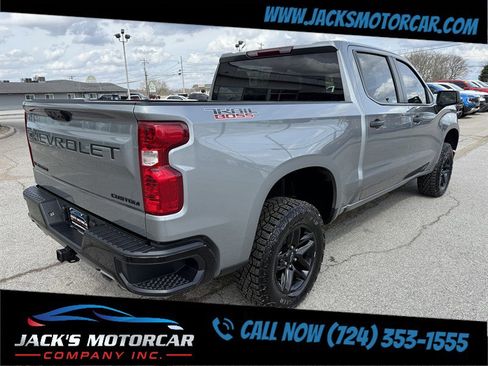Used 2024 Chevrolet Silverado 1500 Custom Trail Boss w/ LPO, Dark Essentials Package AWD/4WD image 9