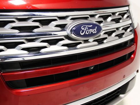 Used 2018 Ford Explorer Limited AWD/4WD image 22