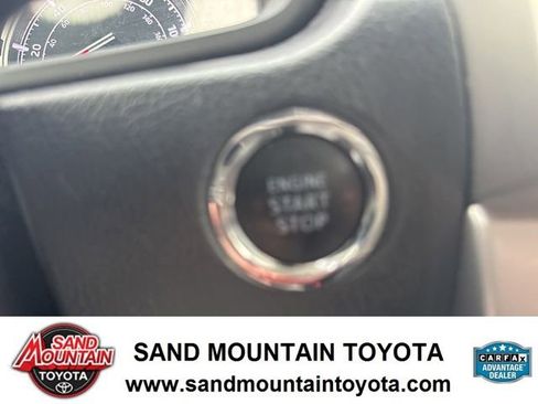 Used 2021 Toyota 4Runner Limited image 18