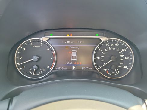 Used 2025 Nissan Altima 2.5 SV FWD image 24