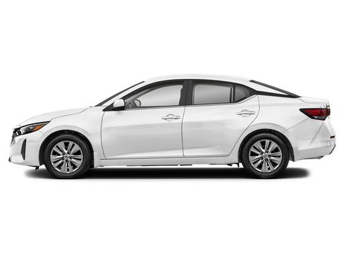 Used 2025 Nissan Sentra S FWD image 3