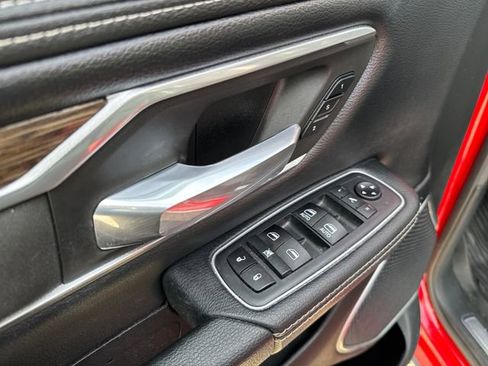 Used 2020 RAM 1500 Laramie image 11