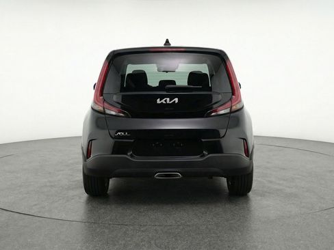 Used 2025 Kia Soul LX w/ LX Technology Package image 7