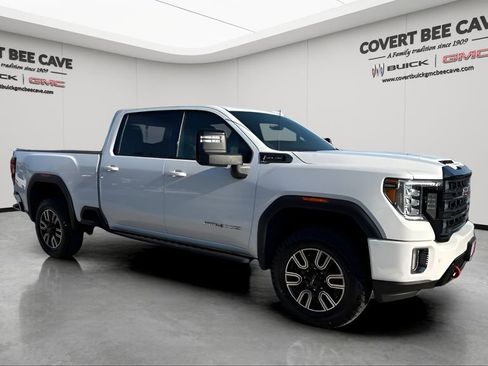 Used 2022 GMC Sierra 2500 AT4 w/ AT4 Premium Plus Package image 12