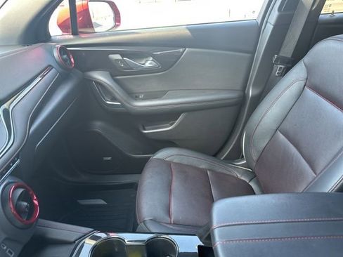 Used 2019 Chevrolet Blazer RS image 27