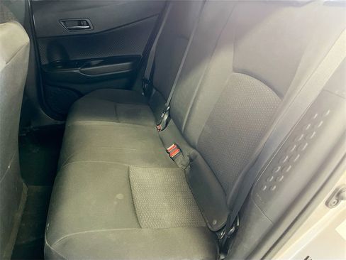 Used 2018 Toyota C-HR XLE image 22