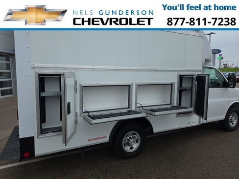New 2025 Chevrolet Express 3500 w/ Power Convenience Package RWD image 8