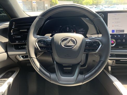 Used 2026 Lexus RX 350 F Sport w/ Convenience Package image 18