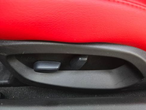 Used 2019 Chevrolet Corvette Stingray Coupe w/ Battery Protection Package image 25