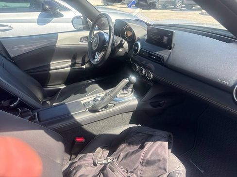 Certified 2024 MAZDA MX-5 Miata RF Grand Touring w/ Weather Package RWD image 7