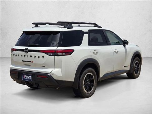Used 2024 Nissan Pathfinder Rock Creek AWD/4WD image 5