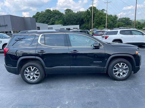 Used 2023 GMC Acadia SLT w/ Trailering Package AWD/4WD image 8
