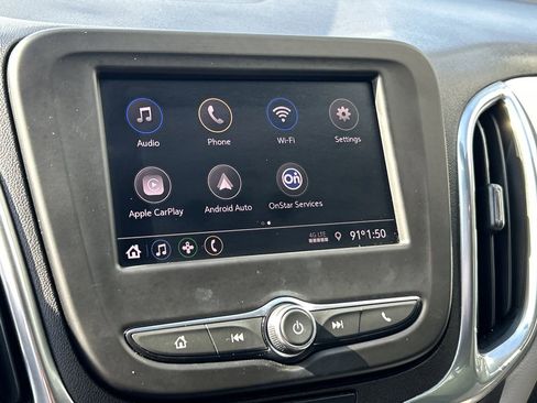 Used 2020 Chevrolet Equinox LT image 22