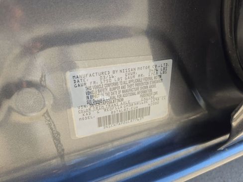 Used 2016 Nissan Versa SV image 32