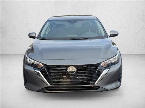 Used 2024 Nissan Sentra S image 2
