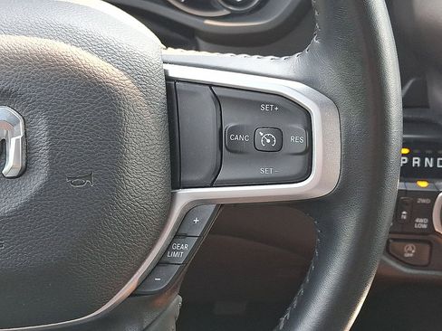 Used 2022 RAM 1500 Big Horn AWD/4WD image 18