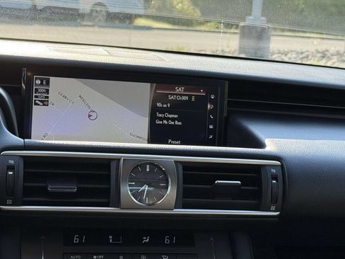 Used 2019 Lexus IS 300 AWD w/ Navigation Package image 9