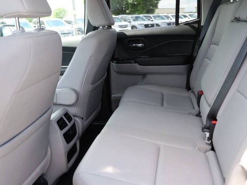 Used 2017 Honda Ridgeline RTL-E image 17