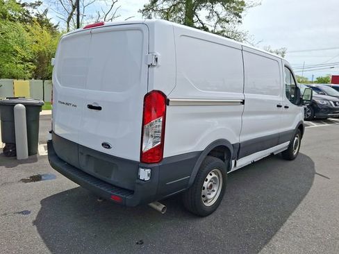 Used 2021 Ford Transit 250 Low Roof RWD image 8