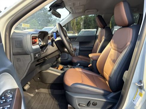 Used 2024 Ford Maverick Lariat AWD/4WD image 11