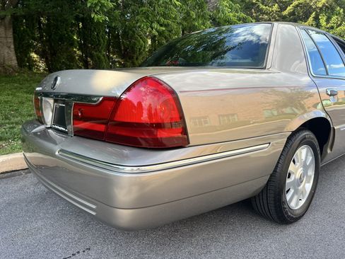 Used 2003 Mercury Grand Marquis LS RWD image 40