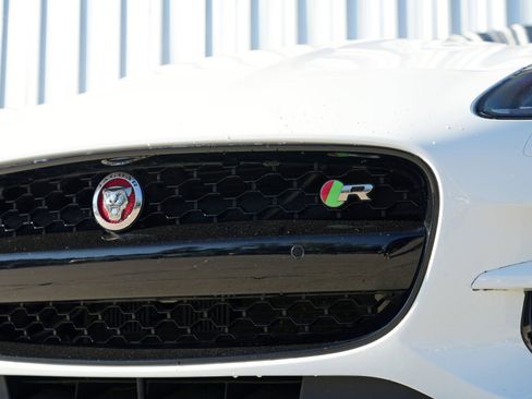 Used 2020 Jaguar F-TYPE R image 62