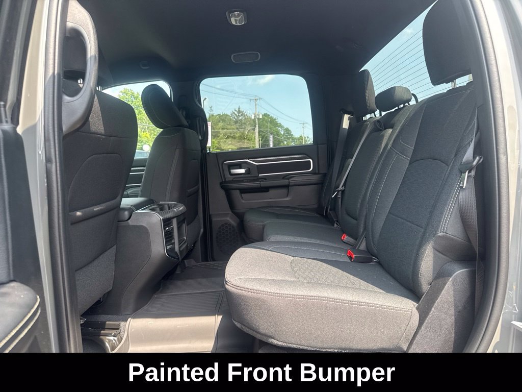 New 2026 RAM 3500 Big Horn AWD/4WD image 19
