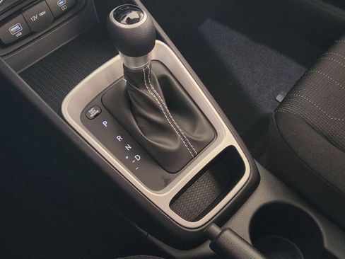 New 2026 Hyundai Venue SE FWD image 16