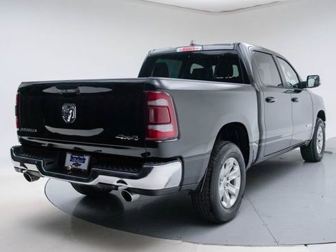 Used 2024 RAM 1500 Laramie AWD/4WD image 6