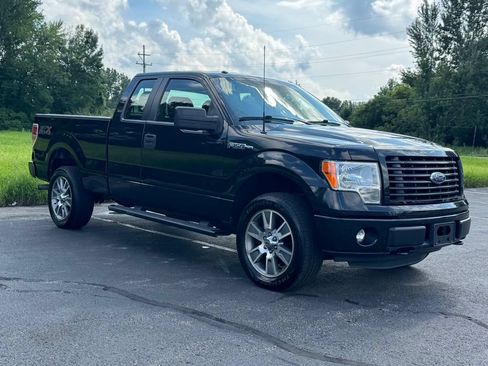 Used 2014 Ford F150 STX w/ Equipment Group 201A Mid AWD/4WD image 4