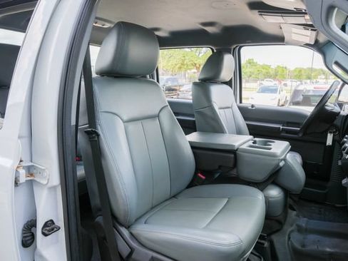 Used 2015 Ford F350 XL w/ Power Equipment Group AWD/4WD image 33