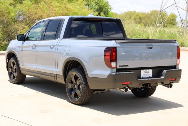 New 2026 Honda Ridgeline Black Edition image 6