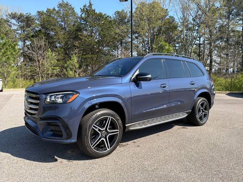 Certified 2024 Mercedes-Benz GLS 450 4MATIC image 5