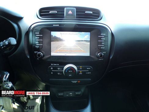 Used 2018 Kia Soul + image 41