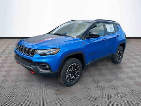 New 2026 Jeep Compass Trailhawk AWD/4WD image 3