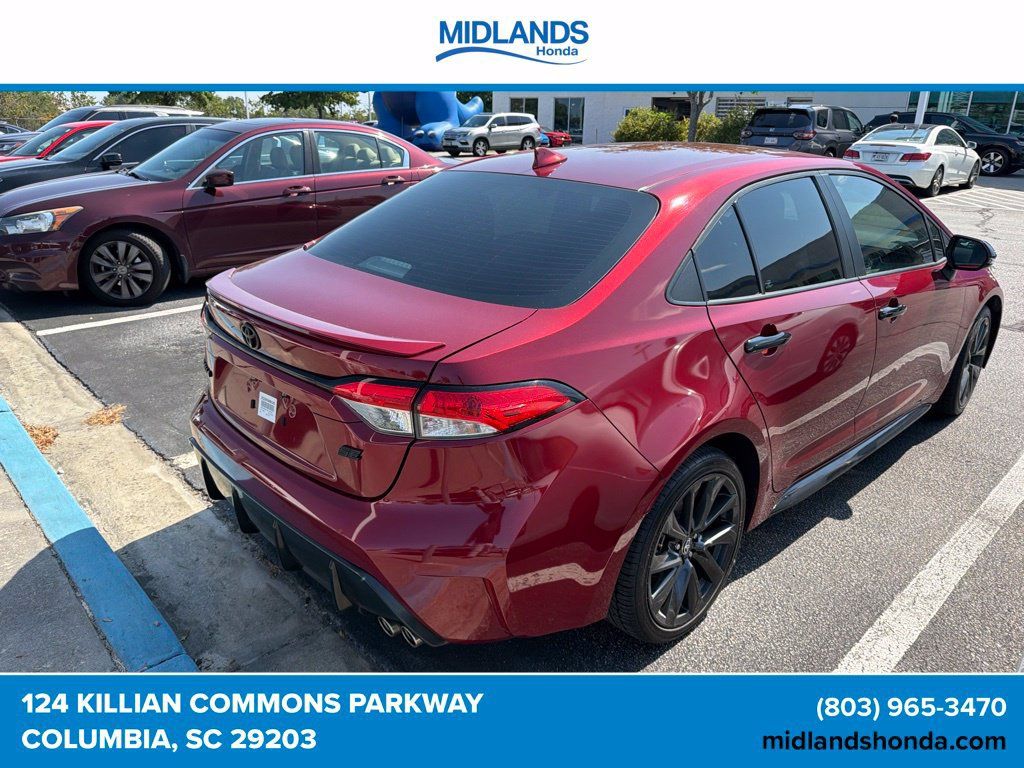 Used 2023 Toyota Corolla SE FWD image 4