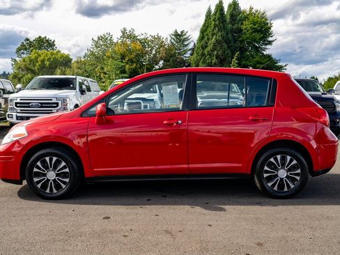 Used 2010 Nissan Versa 1.8 S image 12