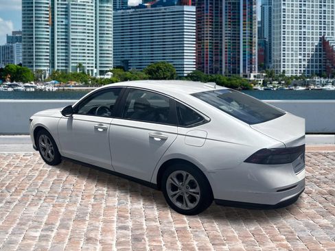 Used 2023 Honda Accord LX image 4