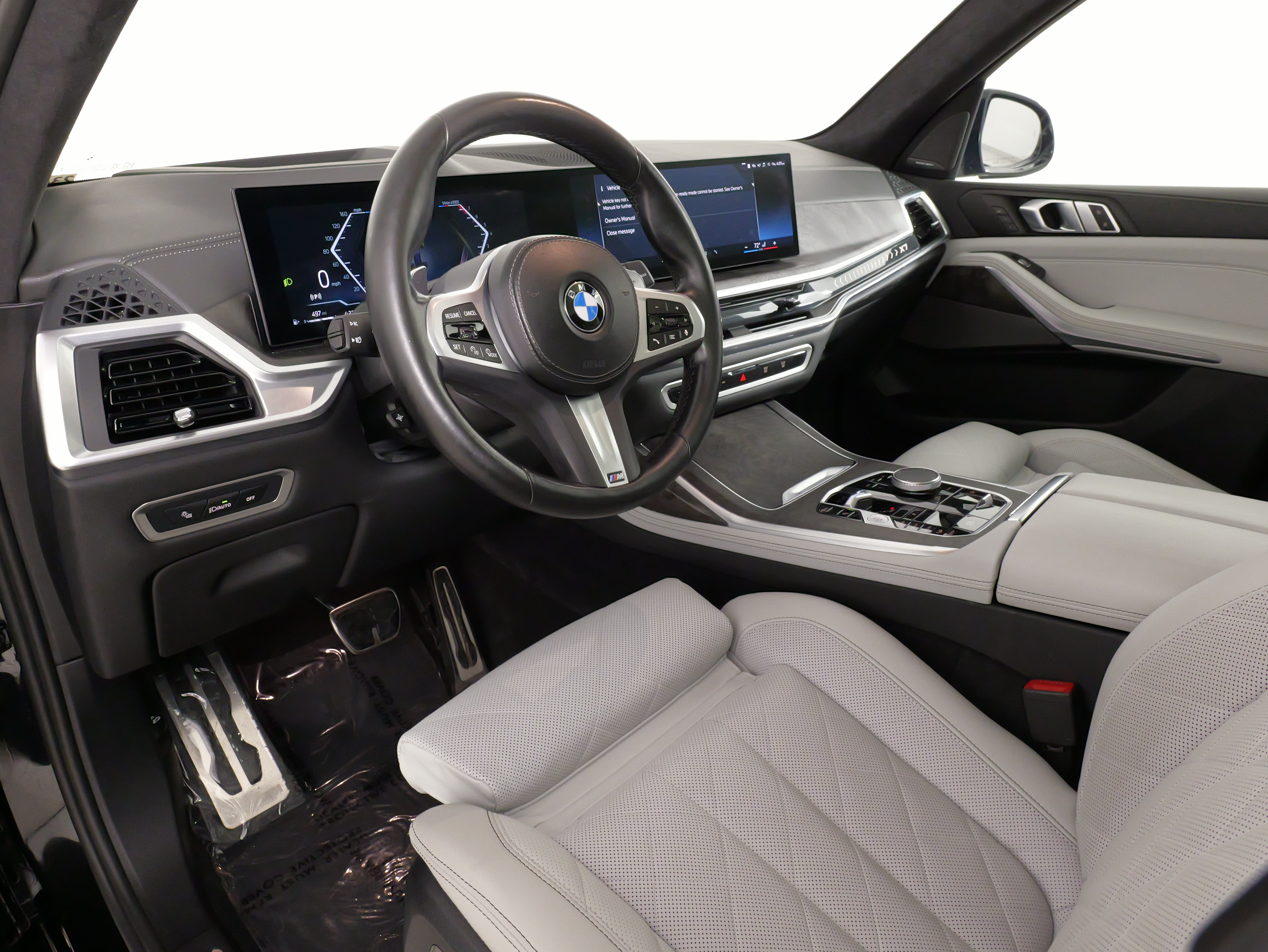 Used 2024 BMW X7 xDrive40i w/ M Sport Package AWD/4WD image 28