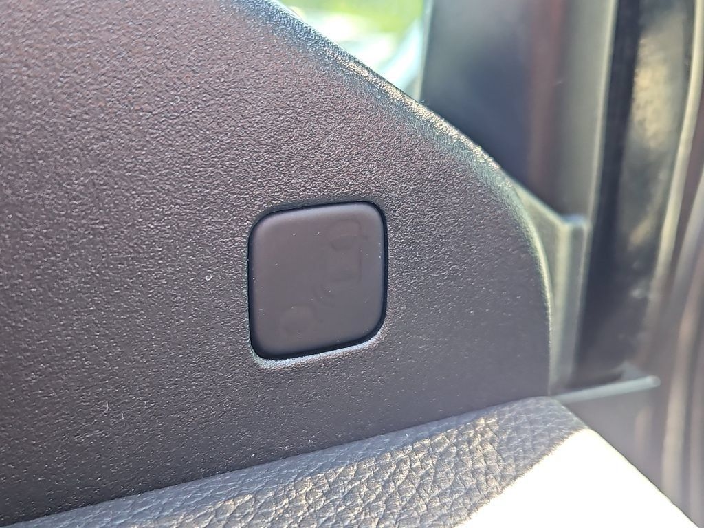 Certified 2022 Honda Pilot Elite image 27