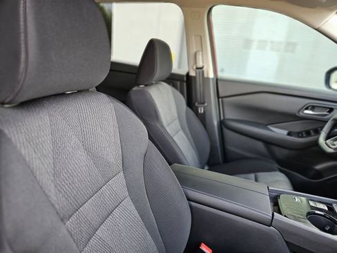 New 2026 Nissan Rogue SV FWD image 13