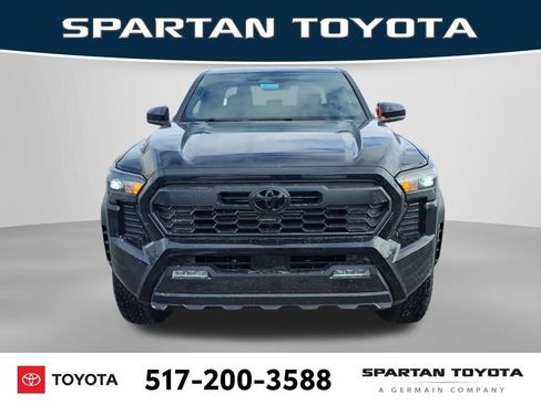 New 2026 Toyota Tacoma TRD Off-Road image 3