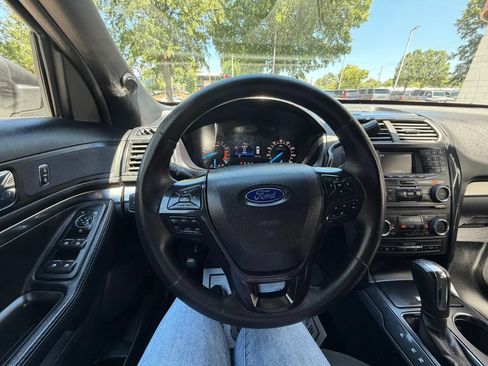 Used 2018 Ford Explorer 4WD Police Interceptor image 23