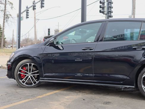 Used 2017 Volkswagen GTI Sport image 14