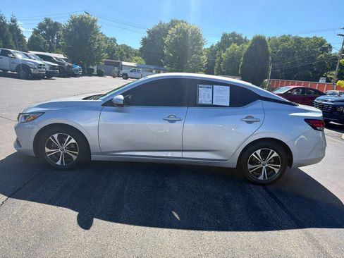 Used 2023 Nissan Sentra SV FWD image 2