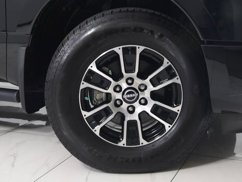 Used 2023 Nissan Titan SV w/ Accessory Utility Package image 13