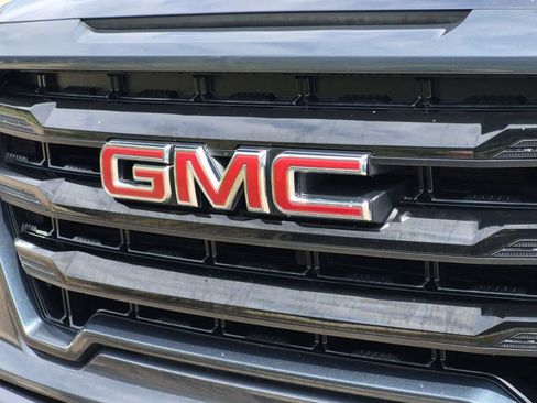 Used 2021 GMC Sierra 1500 Elevation AWD/4WD image 12