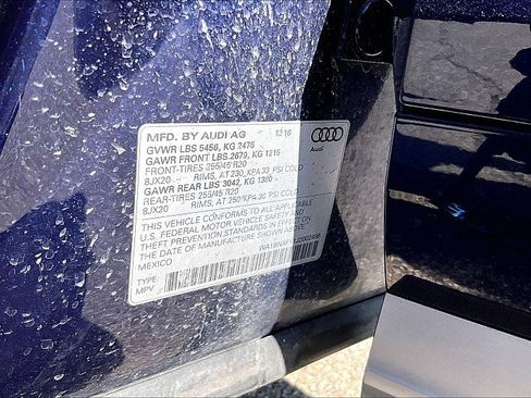 Used 2018 Audi Q5 2.0T Premium Plus w/ Premium Plus Package AWD/4WD image 18