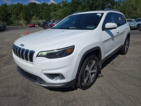 Used 2020 Jeep Cherokee Limited w/ Advanced Safety Group AWD/4WD image 3