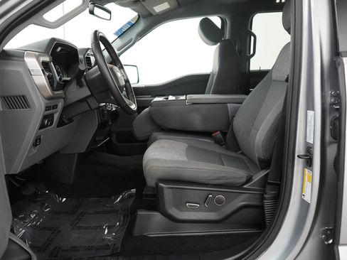 Used 2021 Ford F150 XLT w/ Equipment Group 302A High image 18